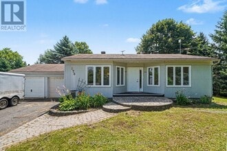 Building Photo - 978 Rideau Rd