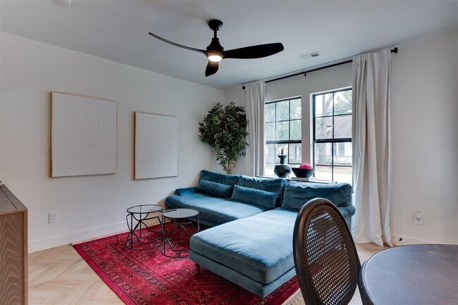 Foto del edificio - 1505 W 14th St