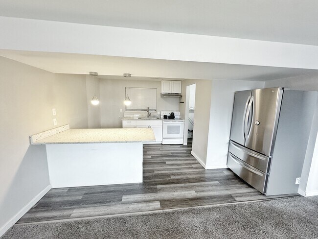 Foto del edificio - 15093 E 11th Ave