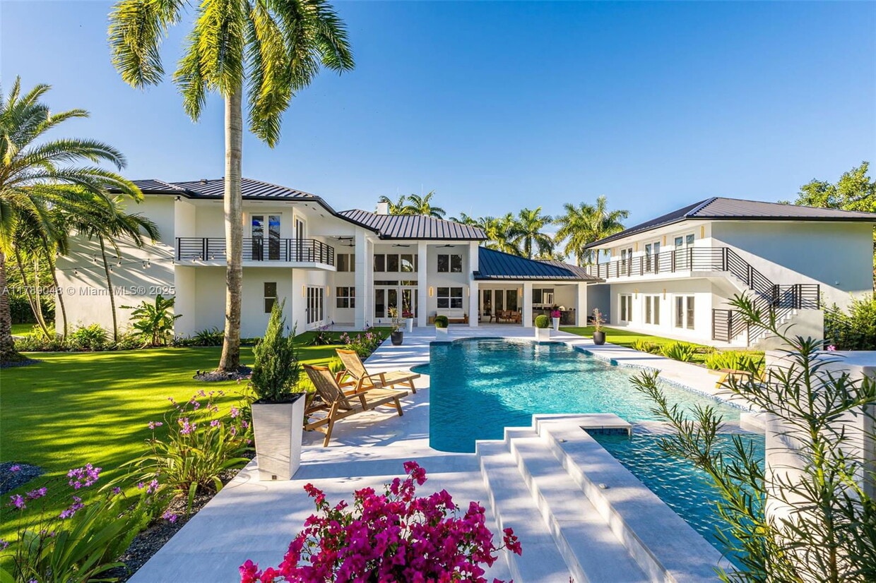 Primary Photo - Southwest 130th Terrace, Miami, FL 33156 -...