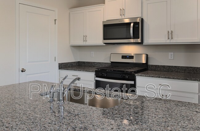 Foto del edificio - 3125 Hickory Rdg Trl