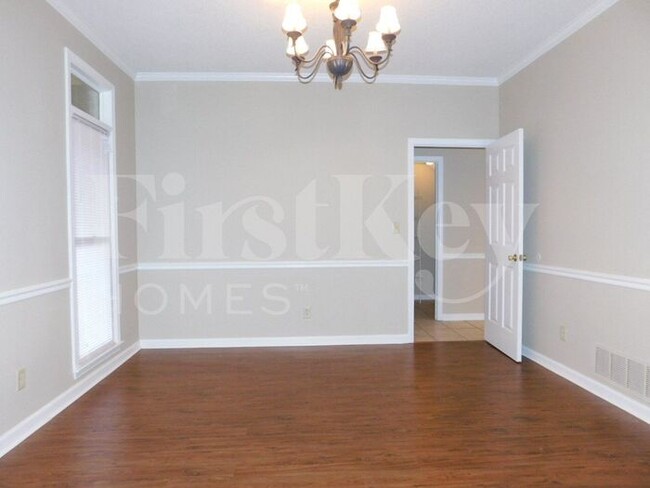 Foto del edificio - 10515 Trailmont Ln