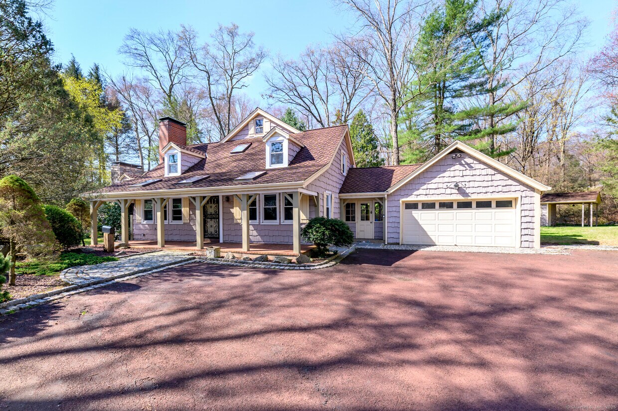 Foto principal - 414 Riversville Rd