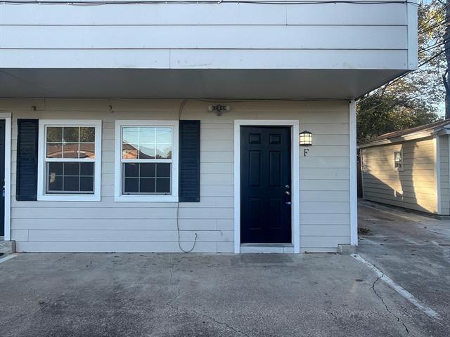 Foto principal - 307 E Mitchell St