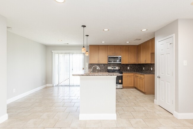 Building Photo - 16026 Arapaho Bend Ln