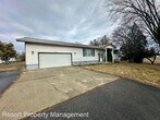 Primary Photo - 4 br, 3 bath House - 13789 W Prairie Ave