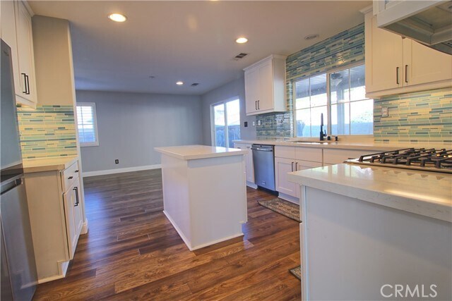 Foto del edificio - 29572 Clear View Ln