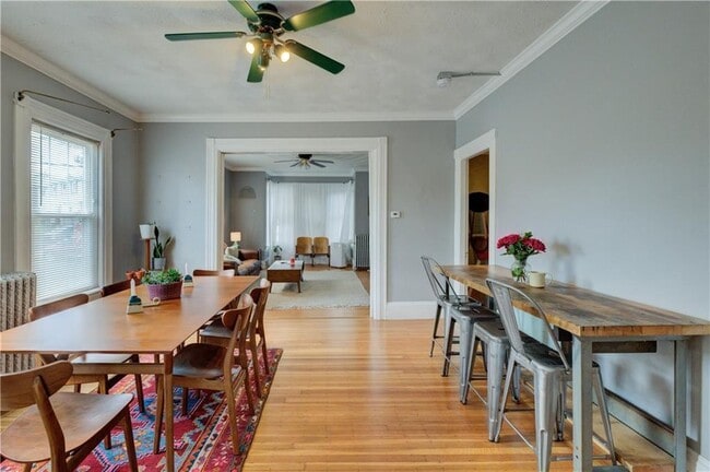 Building Photo - 222 Garden St