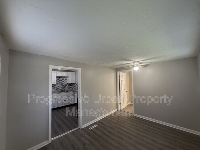 Foto del edificio - 4655 Osborn Rd