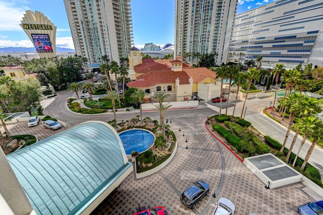 Building Photo - FABULOUS TURNBERRY TOWERS ONE STREET FROM ...