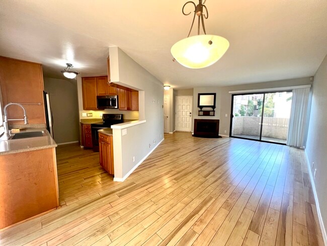 8316 Via Sonoma