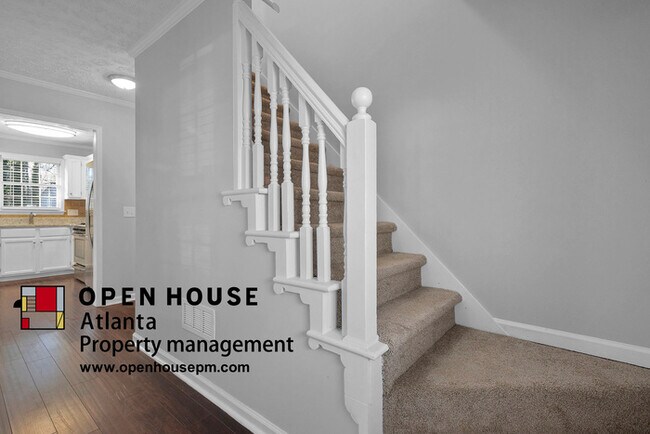 Building Photo - 1189 W Mill Dr NW, Kennesaw