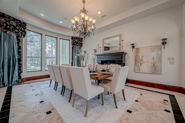 Building Photo - 3 Congressional Cir