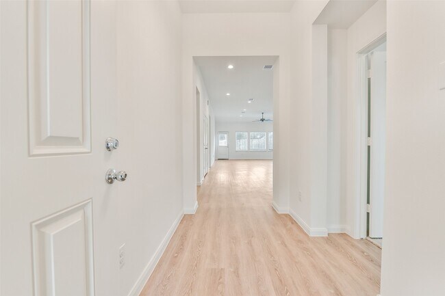 Foto del edificio - 3914 Sugardale St