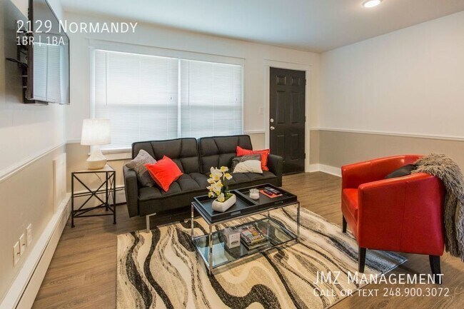 Foto del edificio - Beautifully Updated Ranch Style Unit In Ro...