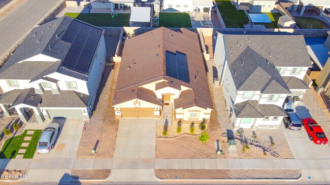 Foto del edificio - 10716 Drew Pearson Dr