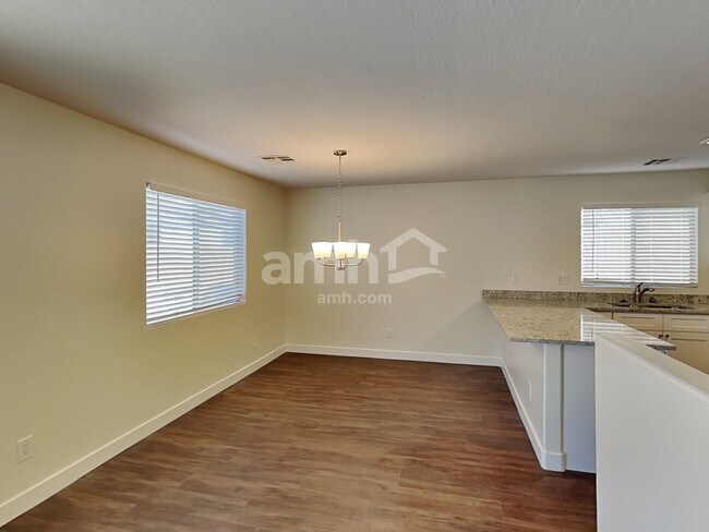 Foto del edificio - 23940 W Antelope Trail