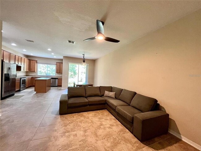 Building Photo - 5552 Rutherford Pl