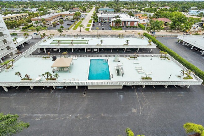 Foto del edificio - 301 Lake Shore Dr