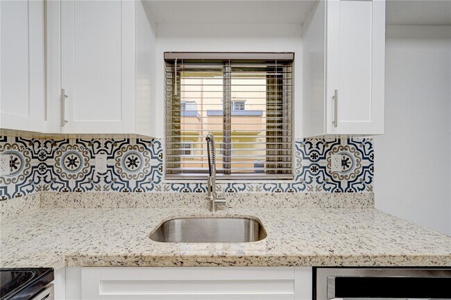 Foto del edificio - 14941 SW 82nd Terrace