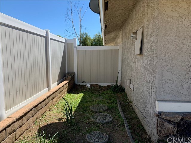 Building Photo - 25391 Jaclyn Ave