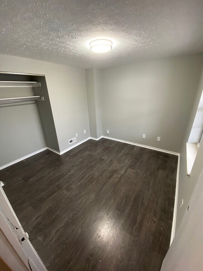 Foto del edificio - 308 E 17th Ave