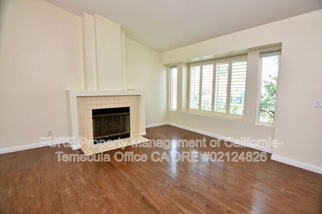 Building Photo - 39775 Sunrose Dr