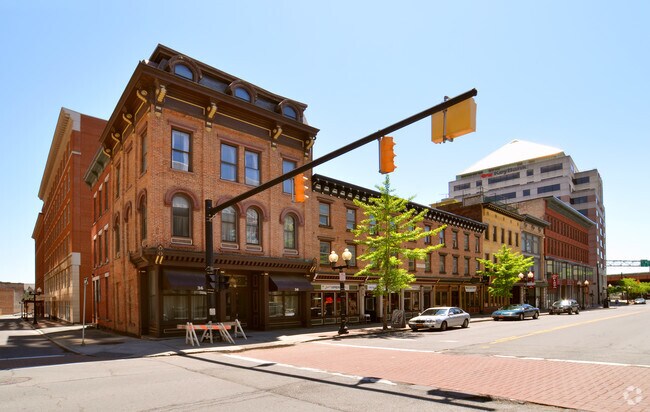 Foto del edificio - 48 S Pearl St