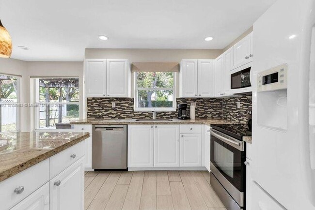 Photo - 10766 Crescendo Cir House