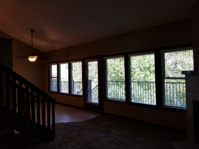 Photo - 1920 Parkwild Dr Apartment