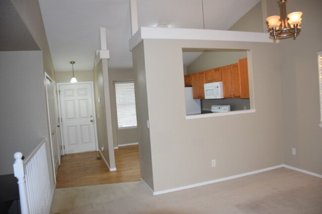 Building Photo - 6886 Ketchum Dr
