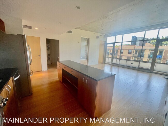 Building Photo - 2 br, 2 bath House - 1234 SW 18TH AVE UNIT...