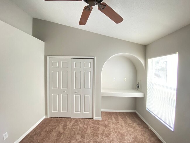 Foto del edificio - ? Freshly Updated Home Minutes from Disney...