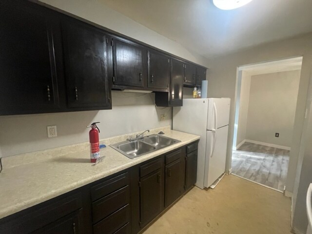 Foto del edificio - 1502 Radford Rd