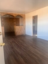 Building Photo - 4404 Dawn Ave