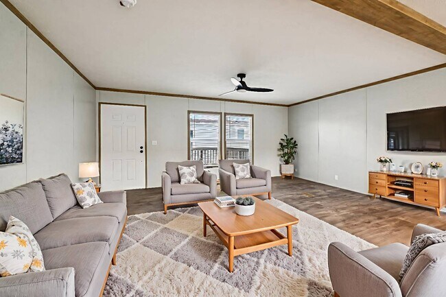 Foto del edificio - 1029 Spring Azure Dr