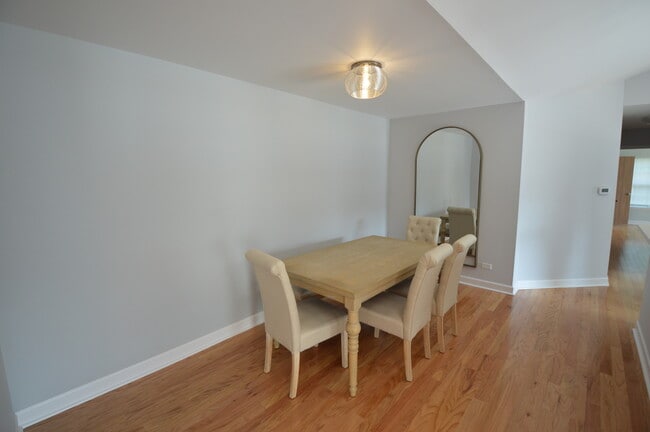 Building Photo - 1267 Bradwell Ln