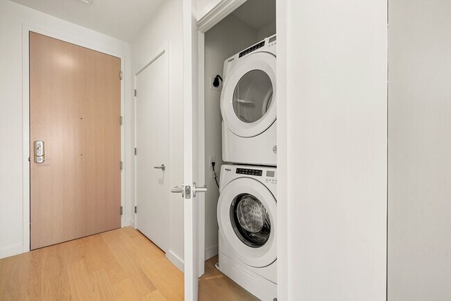 Foto del edificio - 21-35-35 W 2nd St