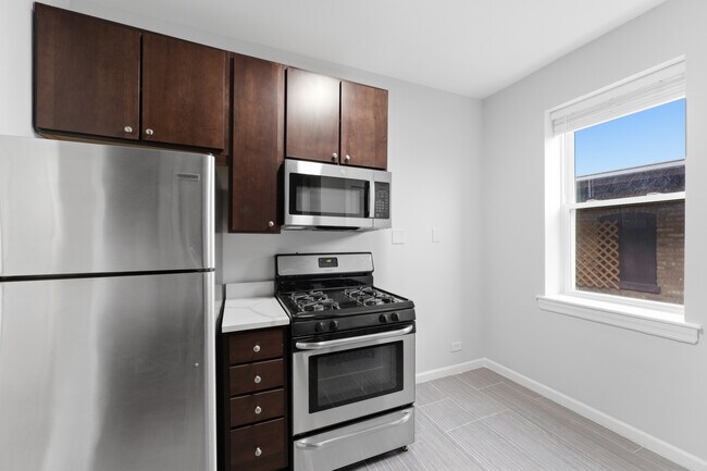 Foto del edificio - 1722 W Juneway Terrace