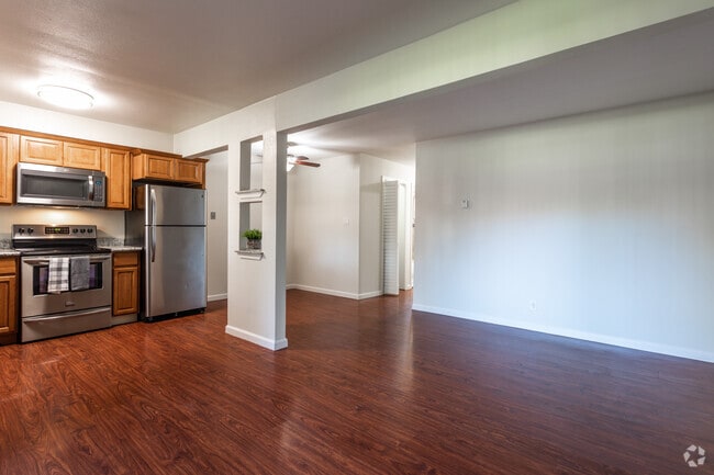 1HAB, 1BA - 750 ft² - Sun Valley