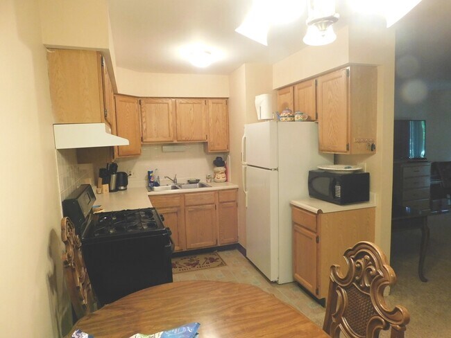 Foto del edificio - 865 Westmoreland Dr
