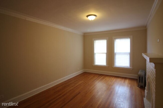 Foto del edificio - 2341 W Rosemont Ave