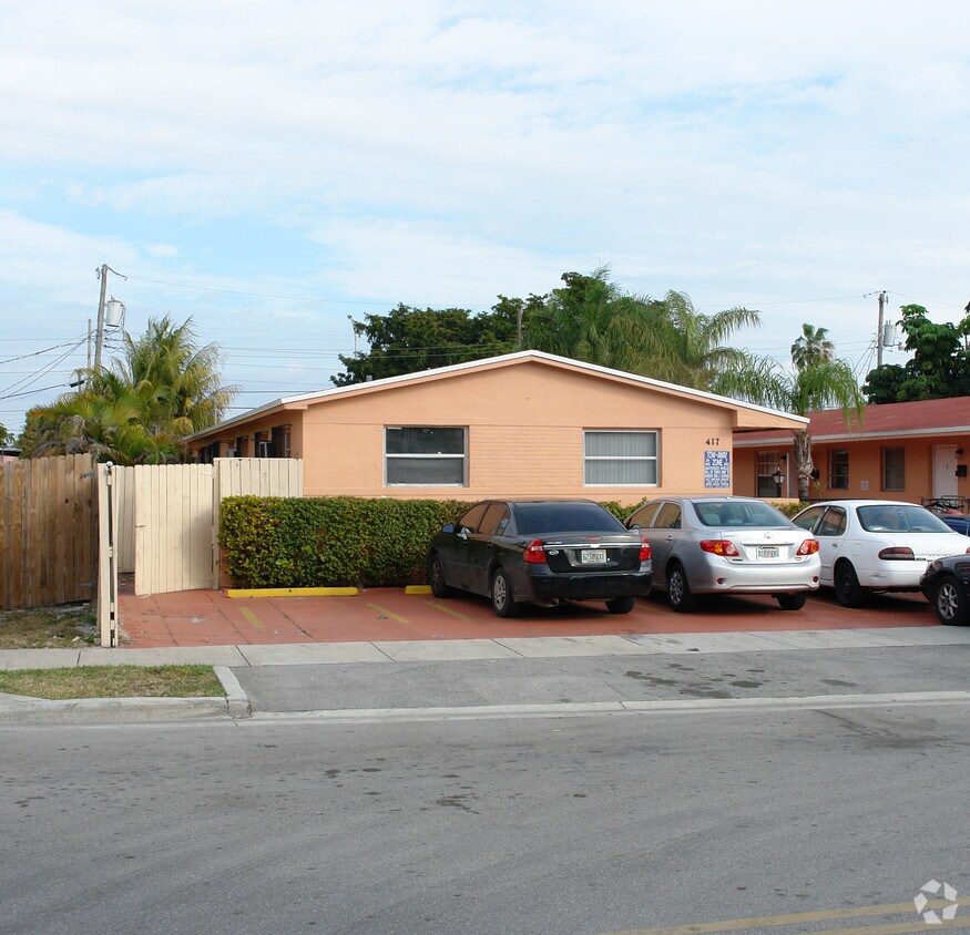 Foto del edificio - 417-425 E 31st St