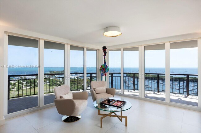 Foto del edificio - 2843 S Bayshore Dr