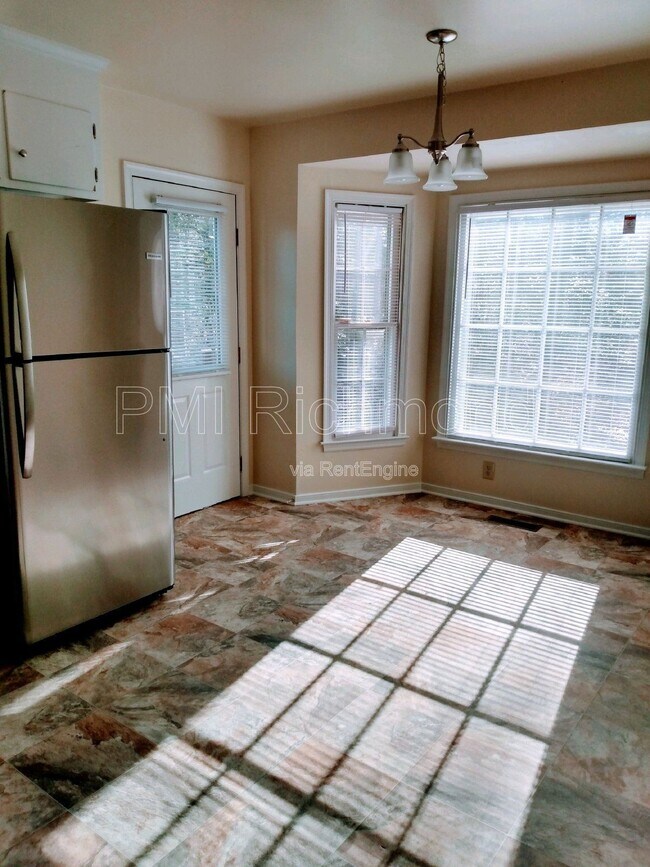 Foto del edificio - 2107 S Twilight Ln