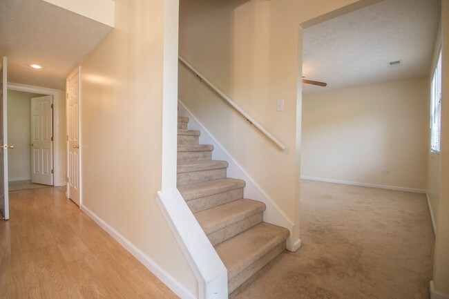 Building Photo - 3 br, 2 bath House - 872 Tremont Street