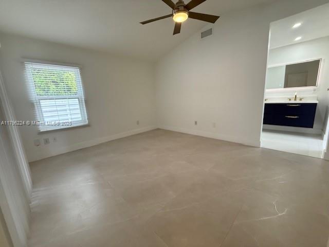 Foto del edificio - 14404 SW 142nd Ct