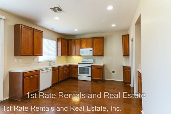Foto del edificio - 3 br, 2.5 bath House - 28612 Avalon