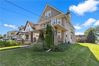 Building Photo - 1548 Alameda