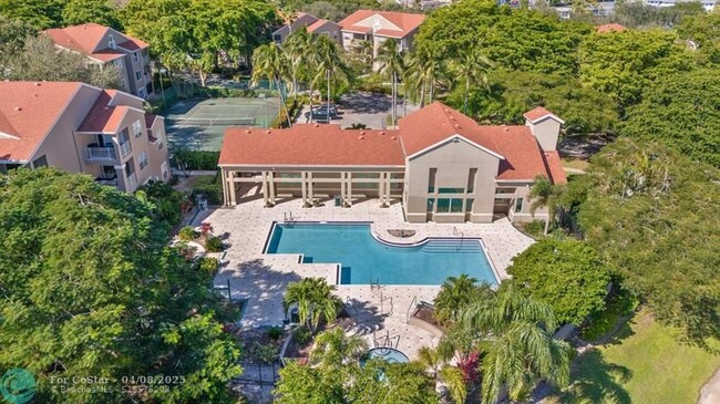 Building Photo - 1825 Palm Cove Blvd